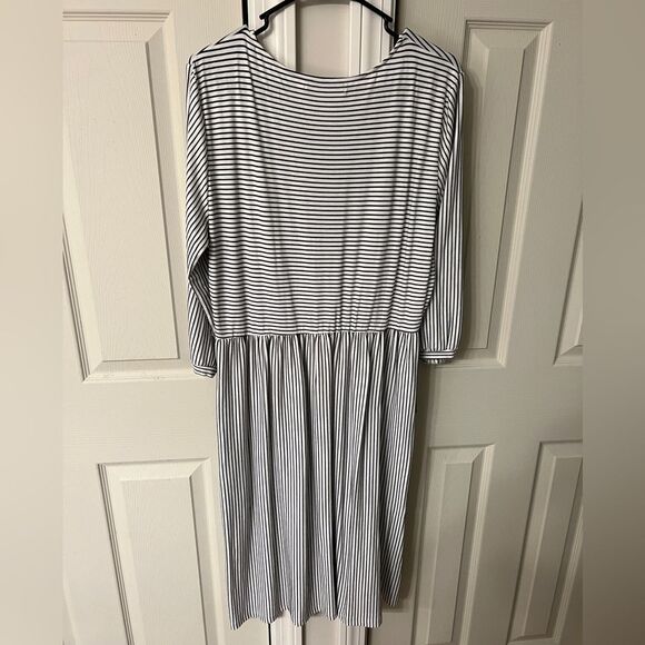 EUC Long Sleeve Striped Midi Dress - Size XL - Picture 2 of 3